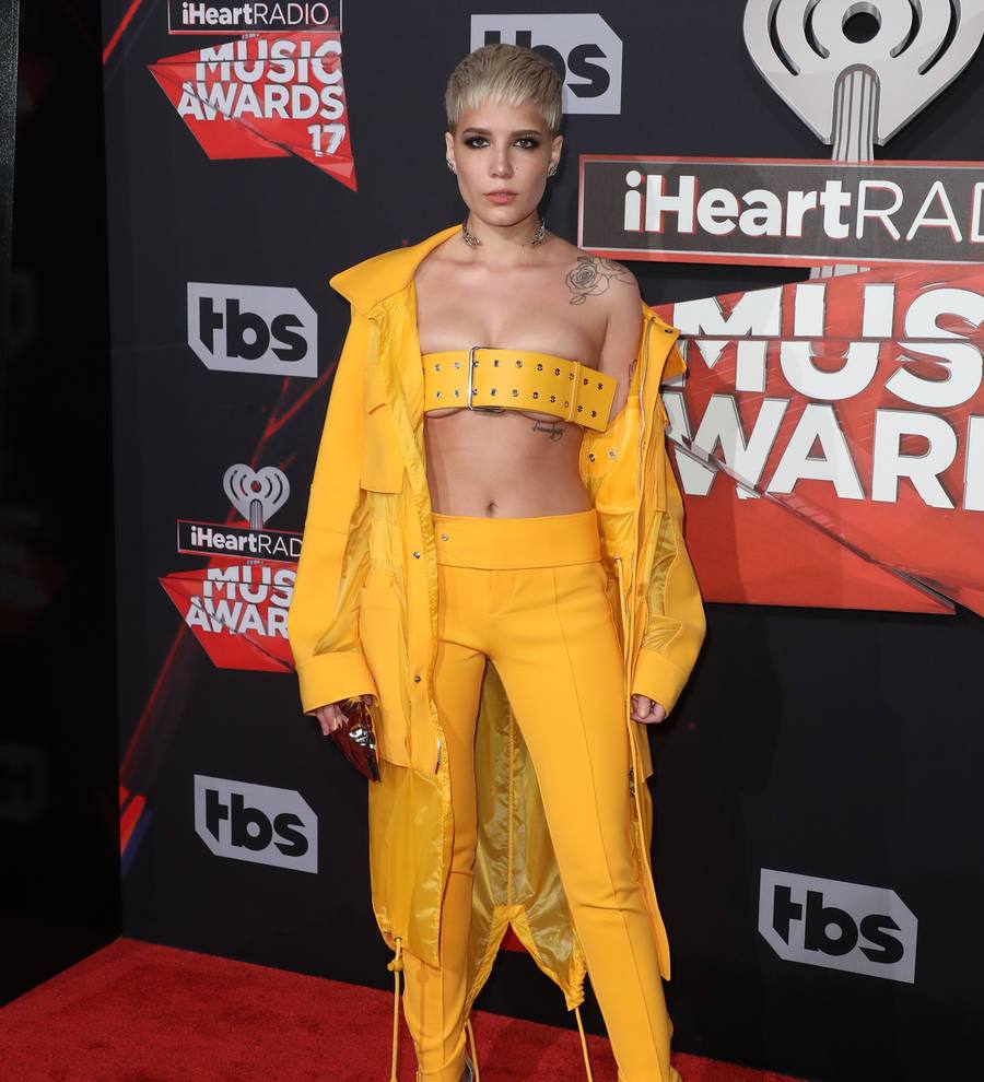 Halsey: 'Depression comforts me'