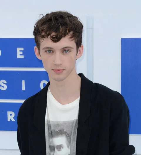 Troye Sivan To Make History At GLAAD Media Awards