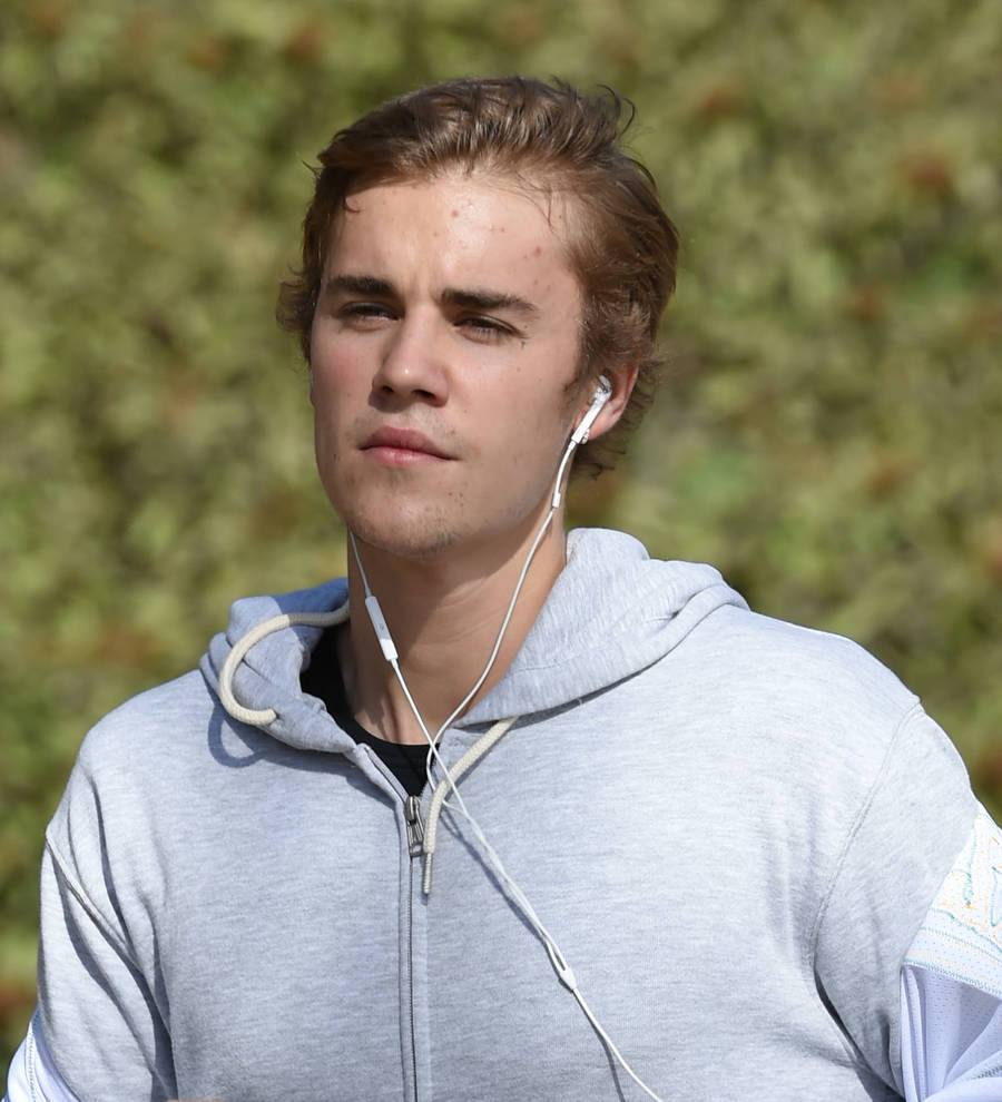 Justin Bieber condemned by animal rights activists for wearing 'fur'