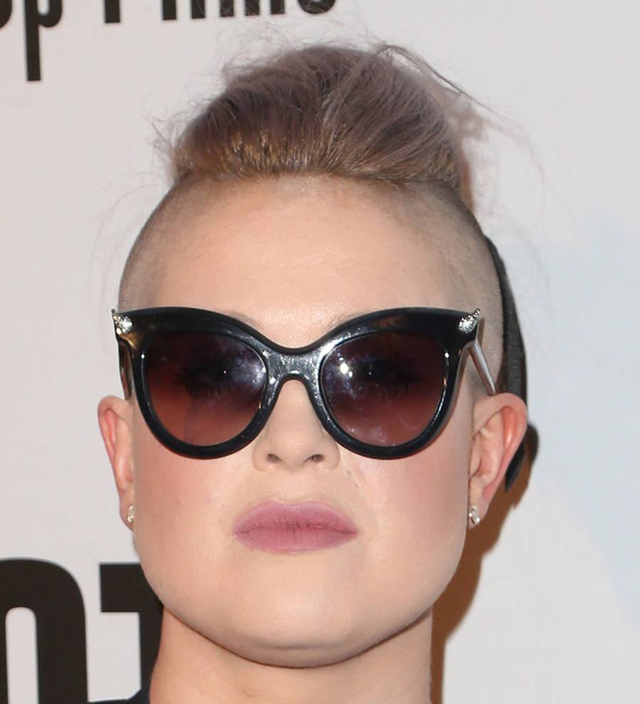 Kelly Osbourne: 'Respect your private parts girls'