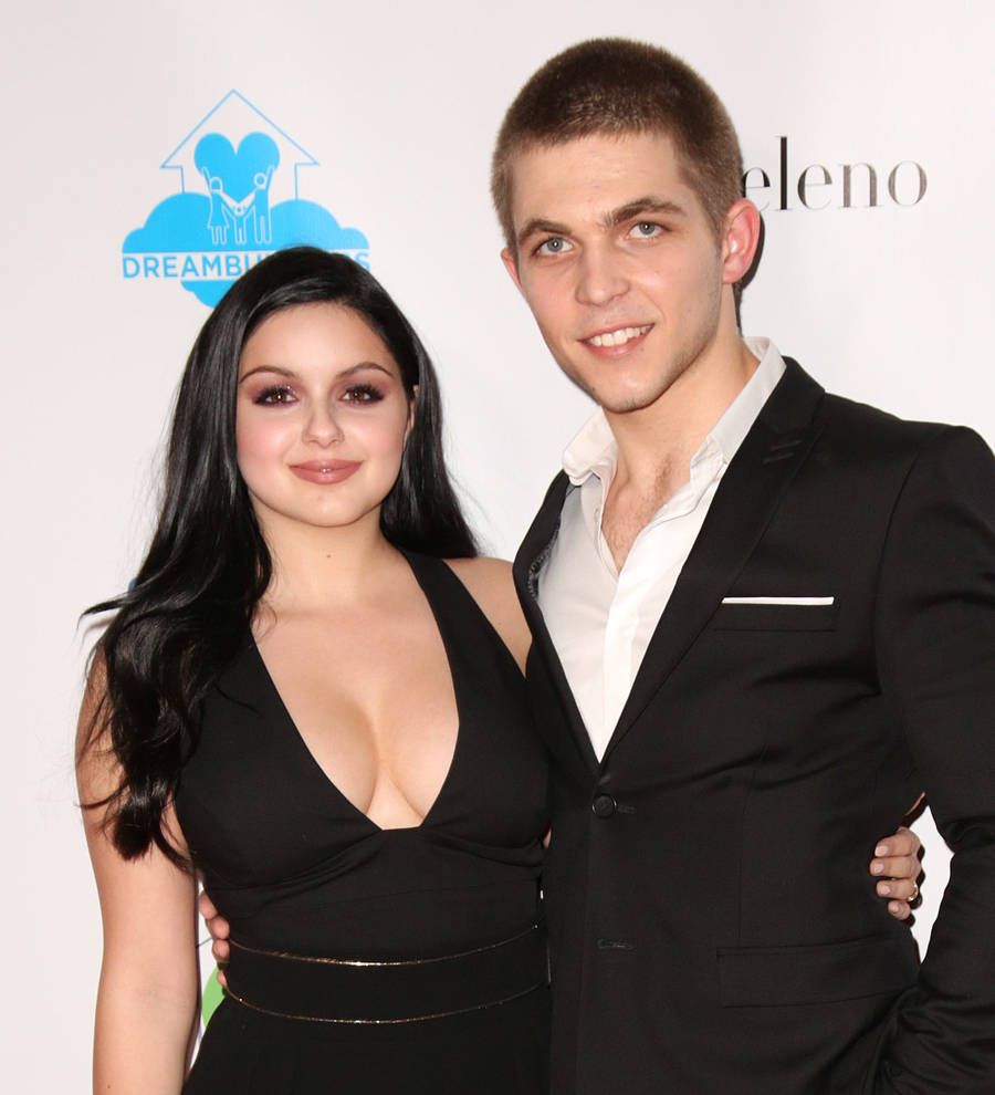 Ariel Winter splits from boyfriend