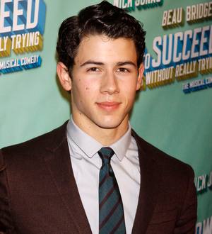 Nick Jonas turns spare bathroom into makeshift studio