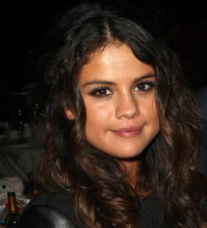 Selena Gomez calls cops in false alarm burglary scare - report