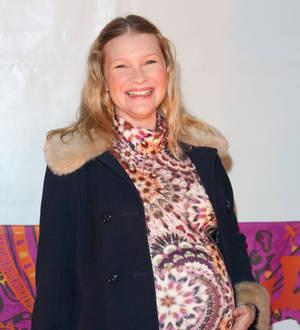Pregnant Joanna Page in tears over extreme morning sickness