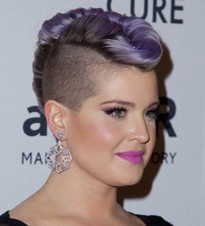 Kelly Osbourne apologizes for Trump 'toilet cleaning' remark