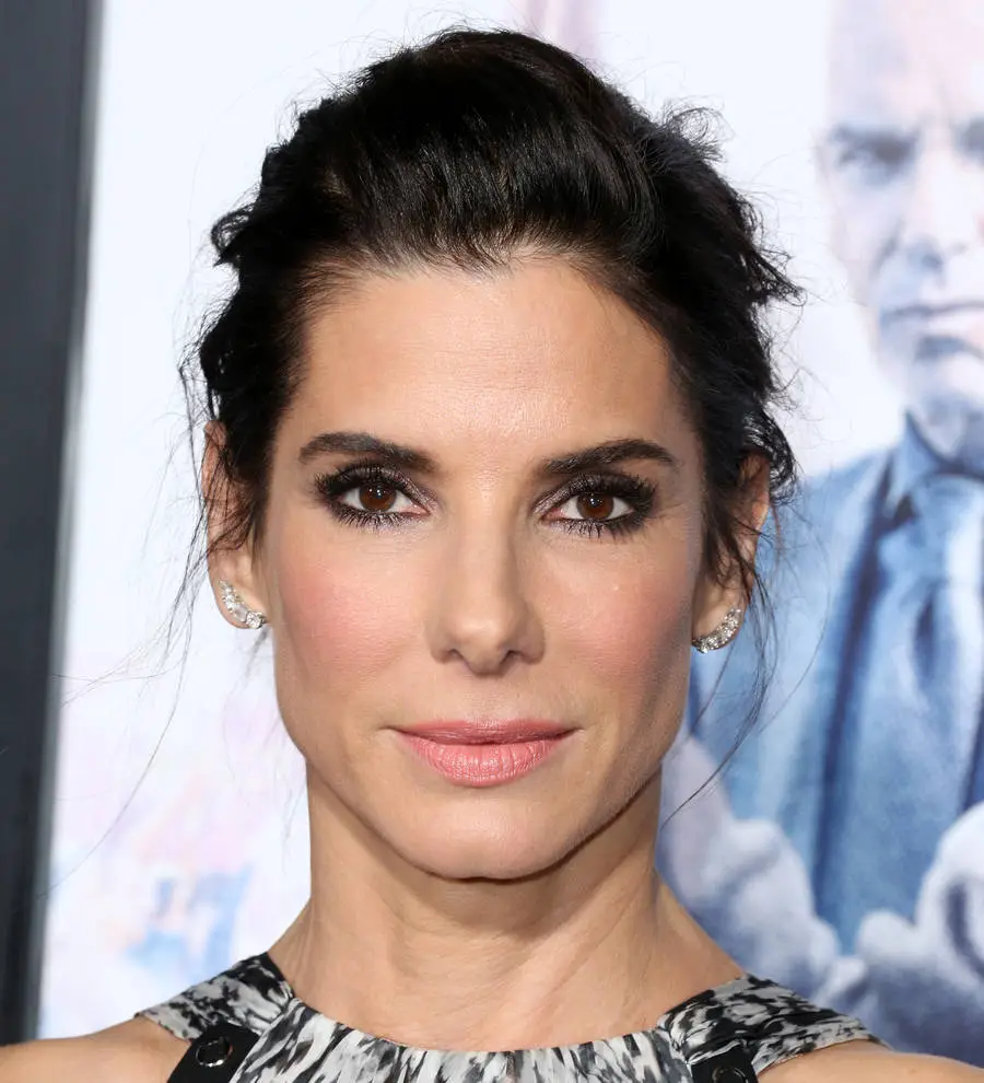 Sandra Bullock to lead cast in Ocean's Eleven reboot