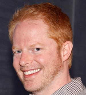 Modern Family and Hot In Cleveland win at GLAAD Awards