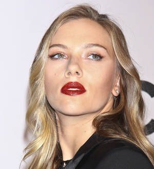 Scarlett Johansson attends stylist's funeral