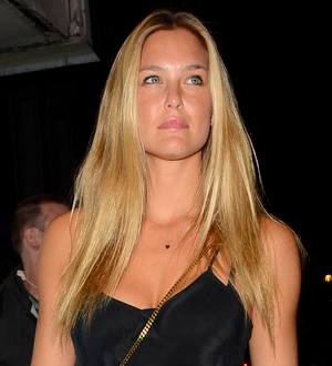 Bar Refaeli awarded damages in Israeli electronics lawsuit