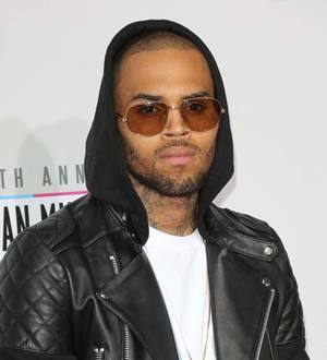 Chris Brown involved in paparazzi crash