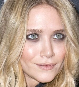 Mary-Kate Olsen not dating Kanye West