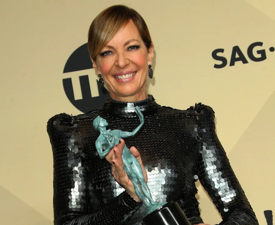 The SAG Awards Follow an Exciting New Trend For Female Actresses!
