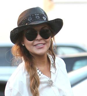 Lindsay Lohan empathises with tabloid target Elizabeth Taylor