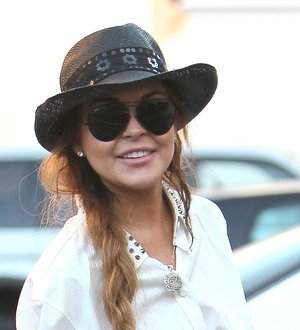 Lindsay Lohan empathises with tabloid target Elizabeth Taylor