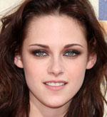 Kristen Stewart Pities Robert Pattinson