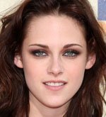 Kristen Stewart Pities Robert Pattinson