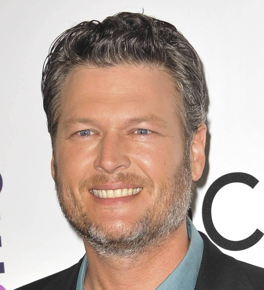 Blake Shelton settles defamation lawsuit