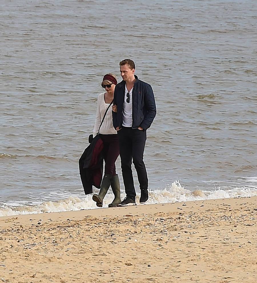 Tom Hiddleston determined to be 'authentic' with Taylor Swift