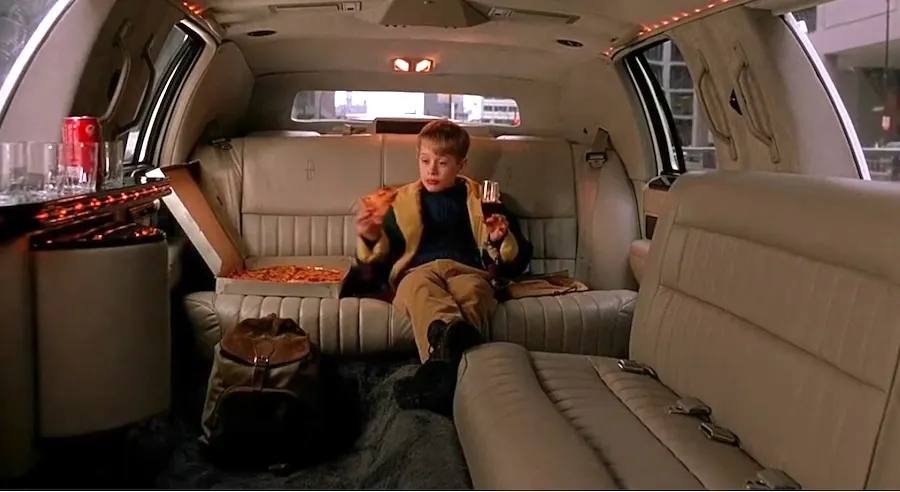 Celebrate 'Home Alone 2' 25th Anniversary the Kevin McAllister Way!