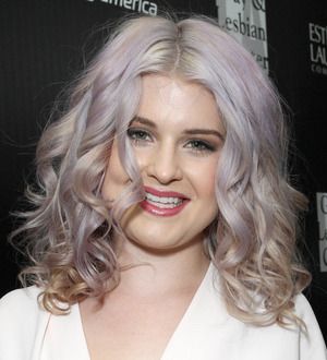 Osbourne dating Mosshart's chef brother - report