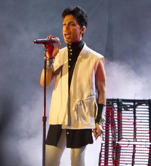 Prince electrifies London venue with secret gig