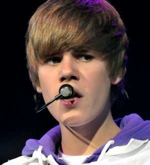 Justin Bieber Leads New Cancer Campaign