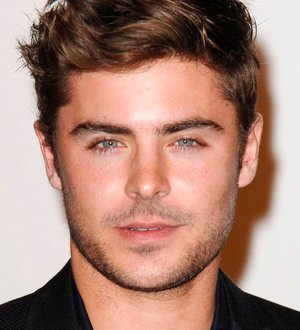 Zac Efron's delight at New Year's Eve co-star Pfeiffer