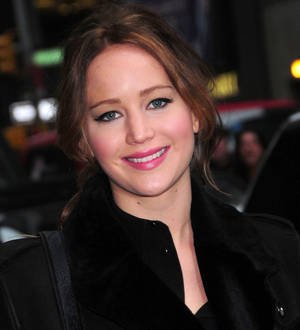 Jennifer Lawrence takes aim at Oscar rivals on Saturday Night Live