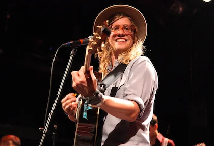 ARTIST SPOTLIGHT: Allen Stone