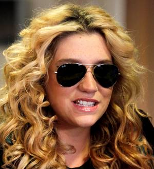 Ke$ha offers to fund McDonald's slaughterhouse revamp