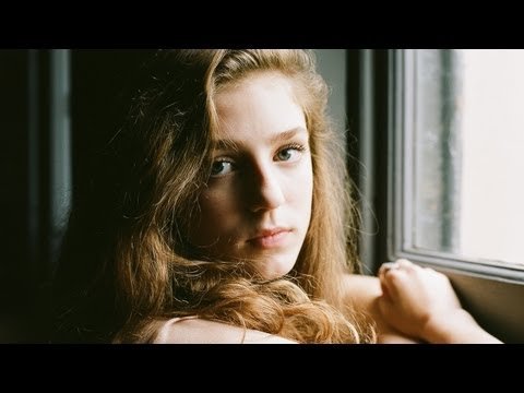 Birdy Performs Her HUNGER GAMES Song!