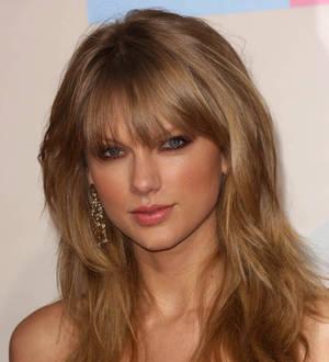 Taylor Swift and One Direction top charitable celebrities list