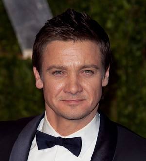 Jeremy Renner 'almost vomited' on Cruise during daredevil stunt scenes