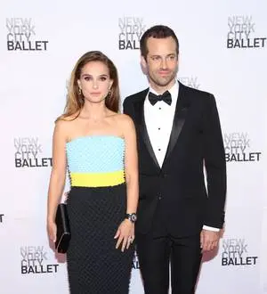 Natalie Portman's husband converting to Judaism