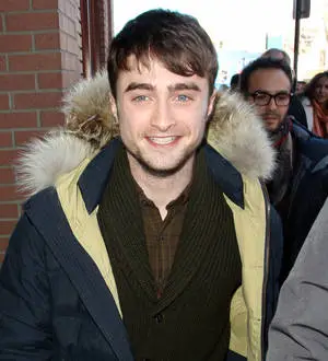 Daniel Radcliffe romancing Kill Your Darlings co-star - report