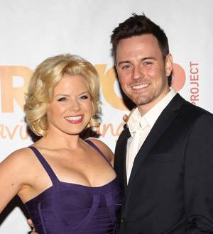 Megan Hilty to be a first-time mother