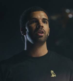 Drake scores historic sixth week atop album chart