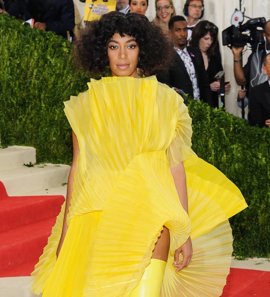 Solange Knowles 'humbled' by support as she drops new videos