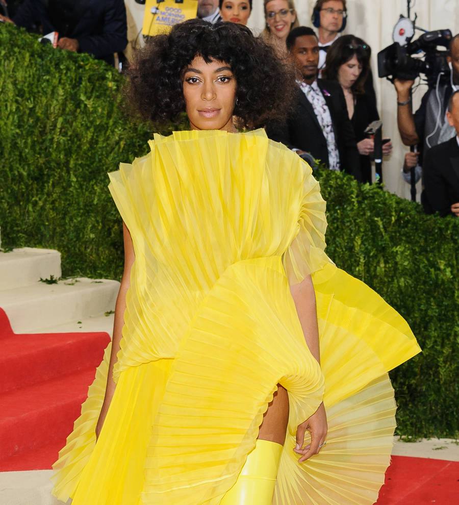 Solange Knowles 'humbled' by support as she drops new videos