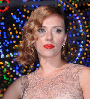 Scarlett Johansson hunting for a bad boy