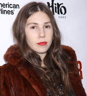 Zosia Mamet determined to clean up her bad language