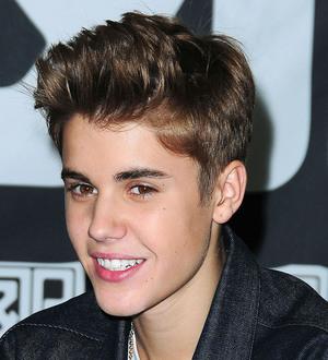 Justin Bieber files complaint against paparazzo