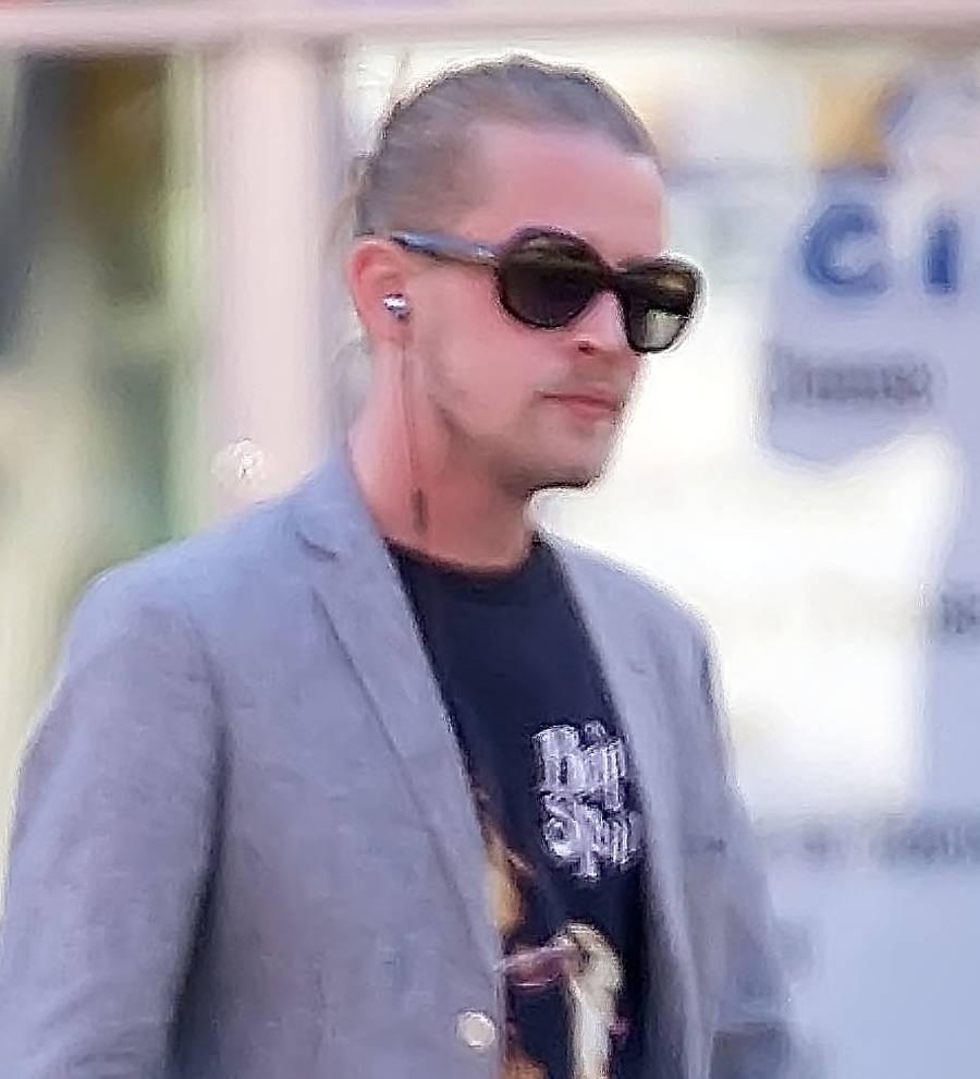 Macaulay Culkin plays crucified Kurt Cobain in new music video