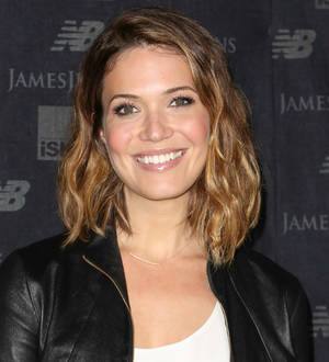 Mandy Moore spends Valentine's Day at a ranch retreat with Minka Kelly
