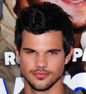 Taylor Lautner heading to U.K. TV - report