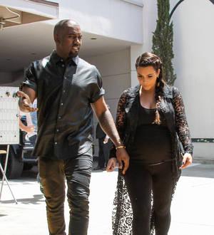 Kanye West selling New York bachelor pad