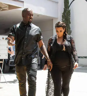 Kanye West selling New York bachelor pad