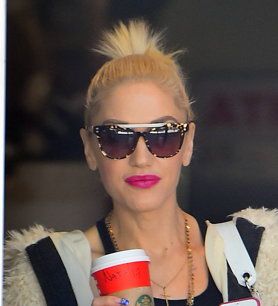 Gwen Stefani: 'I didn't say I was dating Blake Shelton'