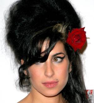 Amy Winehouse memorial statue finally given go-ahead