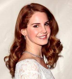 Lana Del Rey sparks Axl Rose romance rumours